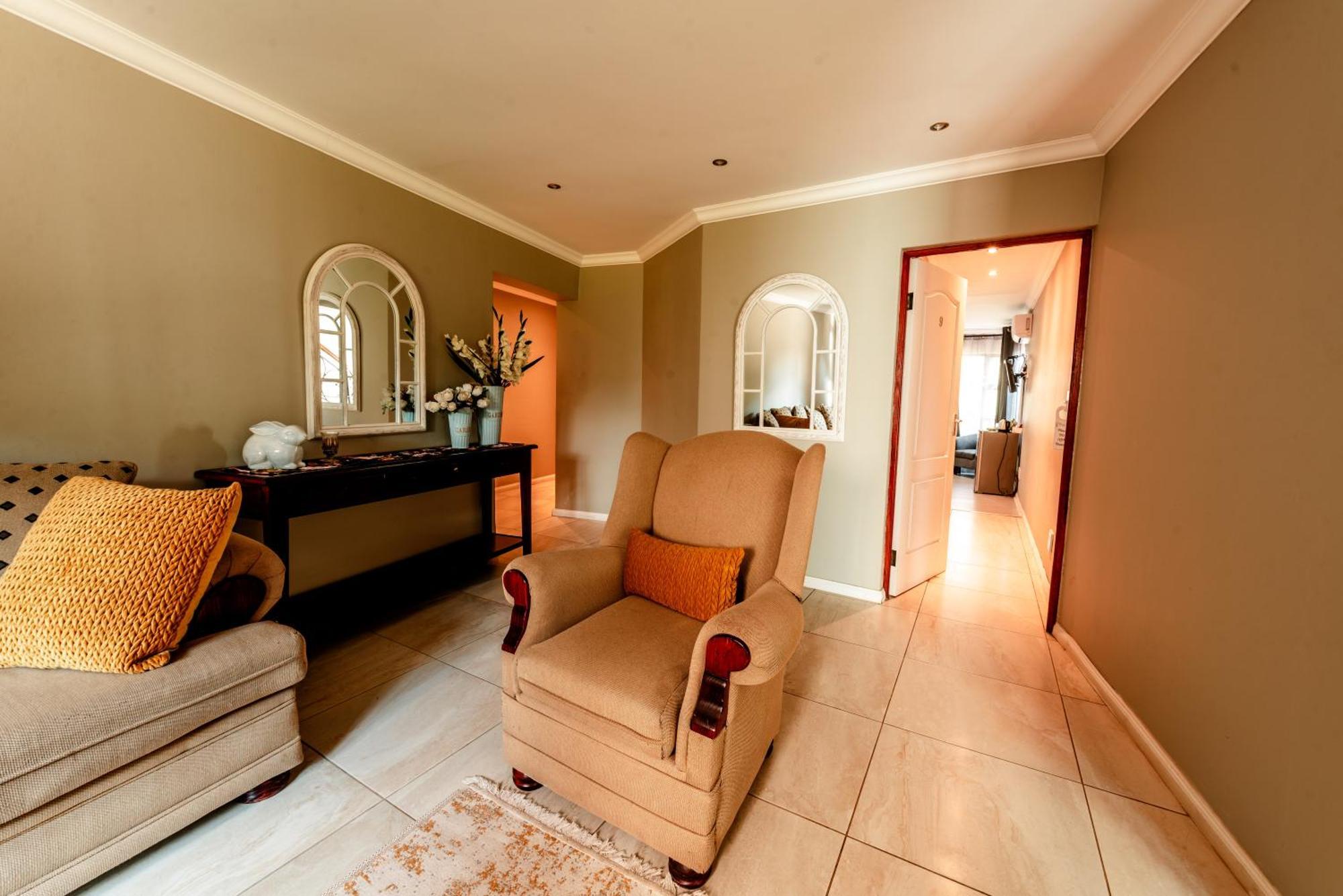 Château La Mer Exclusive Guesthouse Hartbeespoort Exterior foto