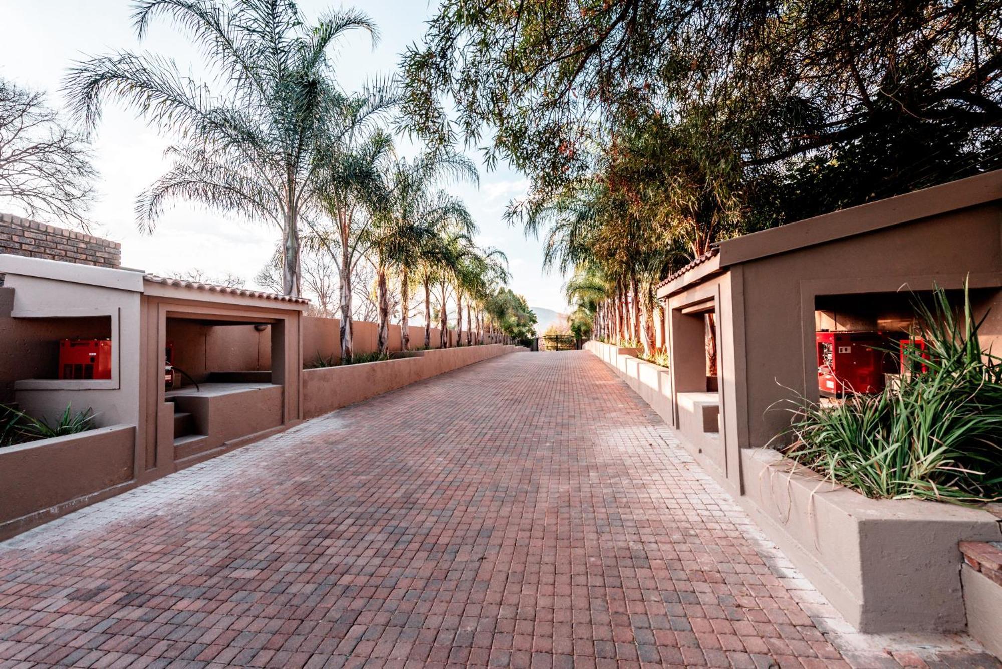 Château La Mer Exclusive Guesthouse Hartbeespoort Exterior foto