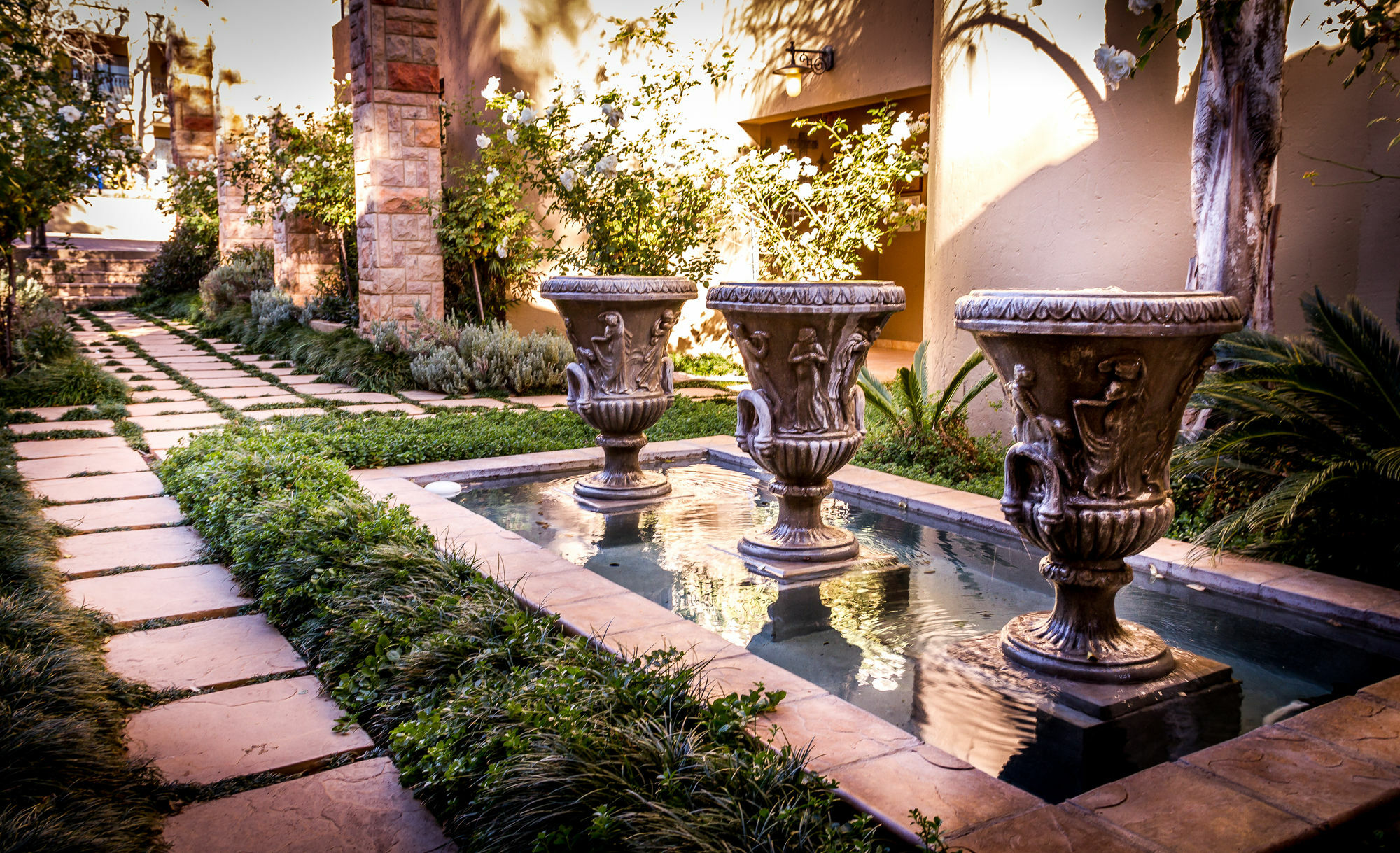 Château La Mer Exclusive Guesthouse Hartbeespoort Exterior foto